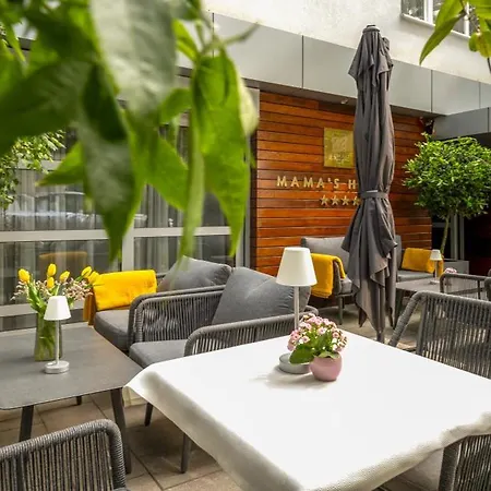 Mama's Design & Boutique 4* Bratislava