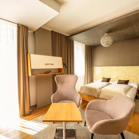 Hotel Mama's Design & Boutique 4*
