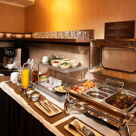 Mama's Design & Boutique 4* Bratislava