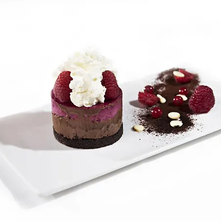 Mama's Design & Boutique Hotel 4*