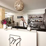 Mama's Design & Boutique 4* براتسيلافا