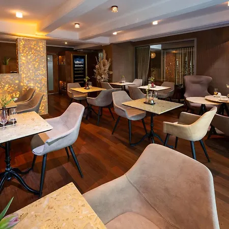 Mama's Design & Boutique Hotel Bratislava