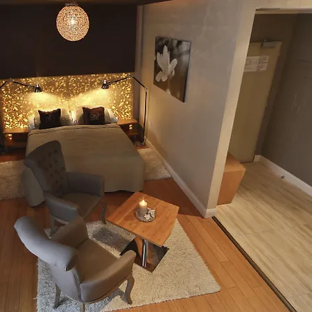 Mama's Design & Boutique 4* Bratislava