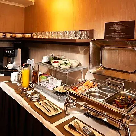 Mama's Design & Boutique 4* Bratislava