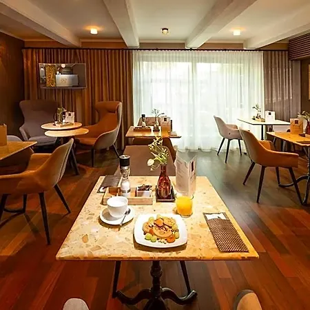 Mama's Design & Boutique Hotel